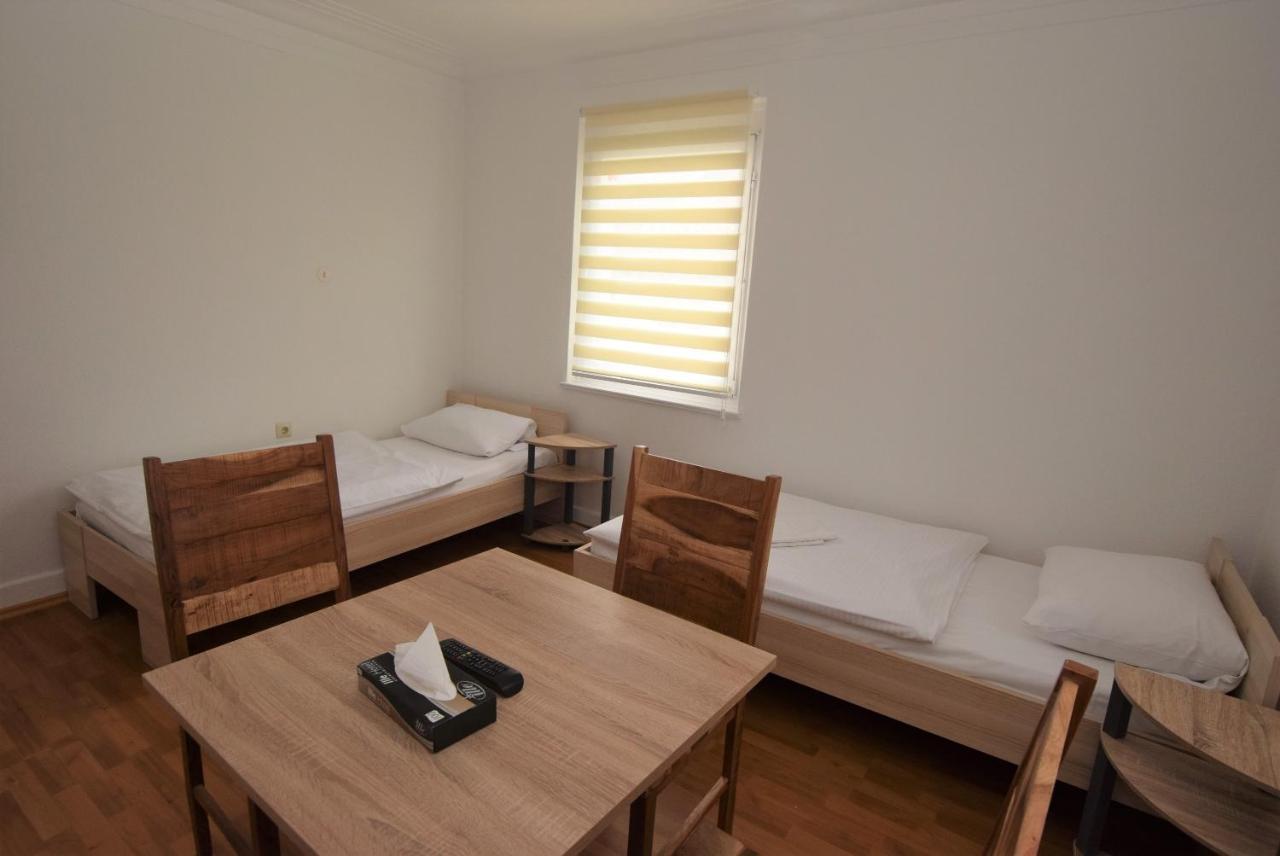Nuertingen Zimmer Extérieur photo